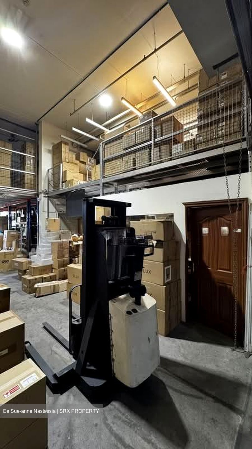WCEGA Plaza (D23), Factory #602950991